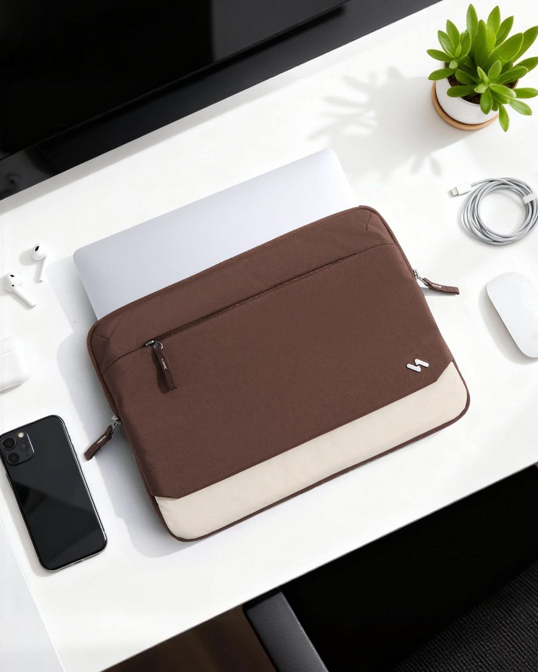 Inateck 360° Schutz Laptoptasche Hülle Schultertasche, kompatibel mit 13-Zoll MacBook Pro/Air, 14-Zoll MacBook Pro/Max (2026-2021), LBT32